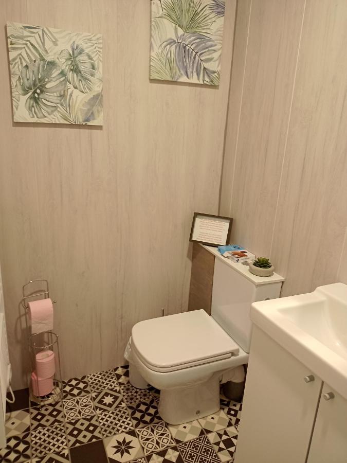 La Vieille Grange - Saint-Privat-Des-Pres Bed & Breakfast Екстериор снимка